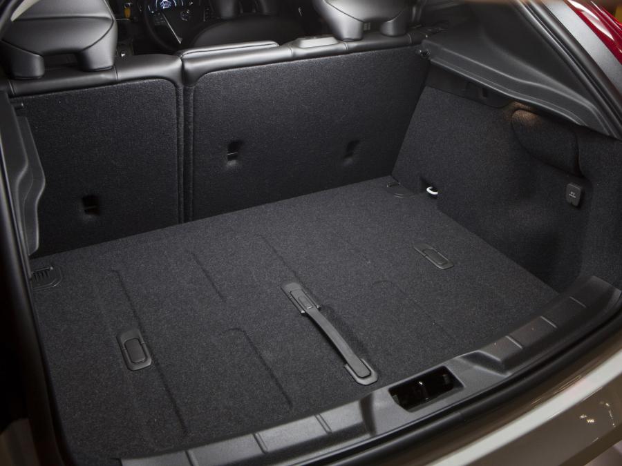  Volvo V40 D4 2012 года  (AU) (фото 2 из 8)
